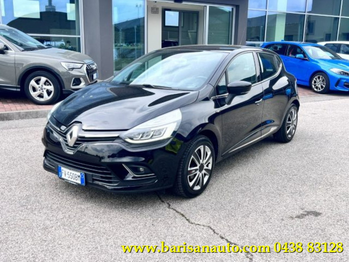 Renault Clio TCe 12V 75 CV 5 porte Moschino Zen