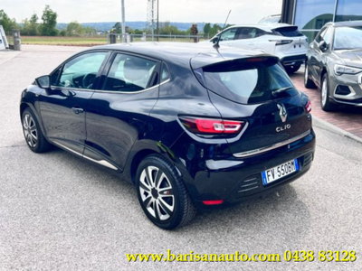Renault Clio TCe 12V 75 CV 5 porte Moschino Zen (4)