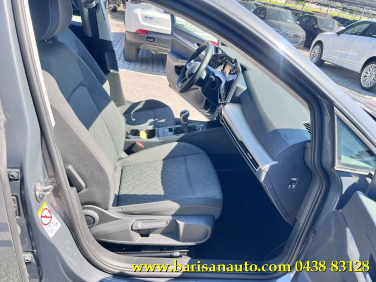 Volkswagen Golf 2.0 tdi Edition 115cv (6)