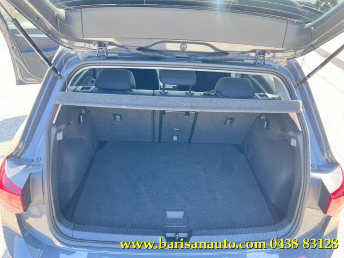 Volkswagen Golf 2.0 tdi Edition 115cv (8)