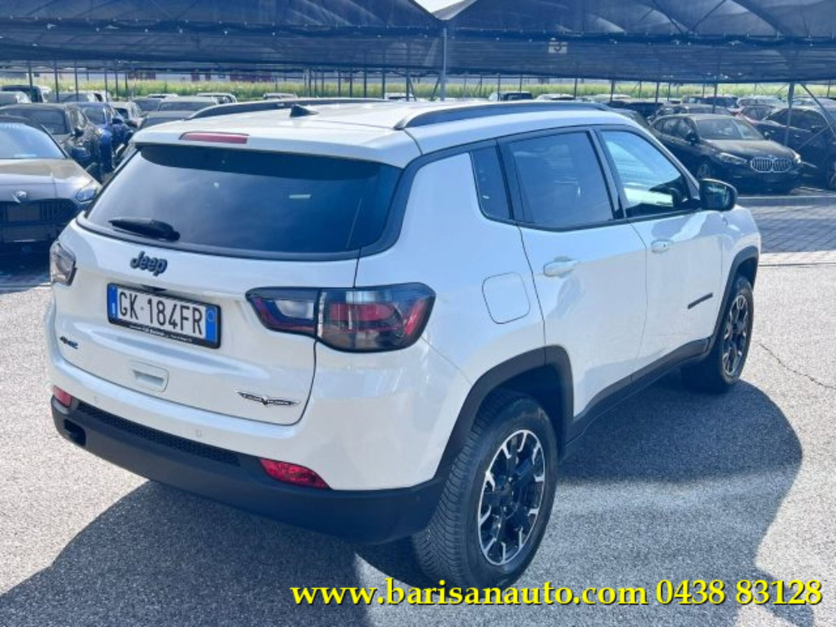 Jeep Compass 1.3 T4 240CV PHEV AT6 4xe Trailhawk (4)