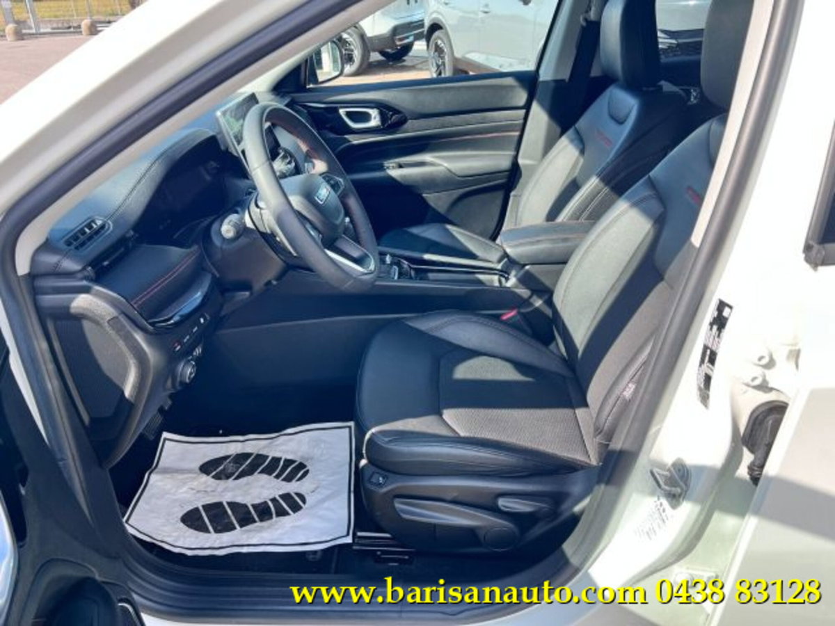 Jeep Compass 1.3 T4 240CV PHEV AT6 4xe Trailhawk (5)
