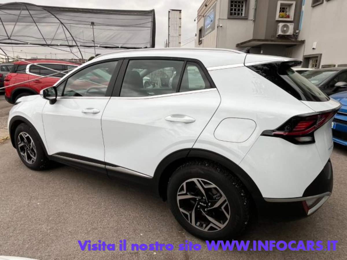 Kia Sportage 1.6 CRDi MHEV Business (12)