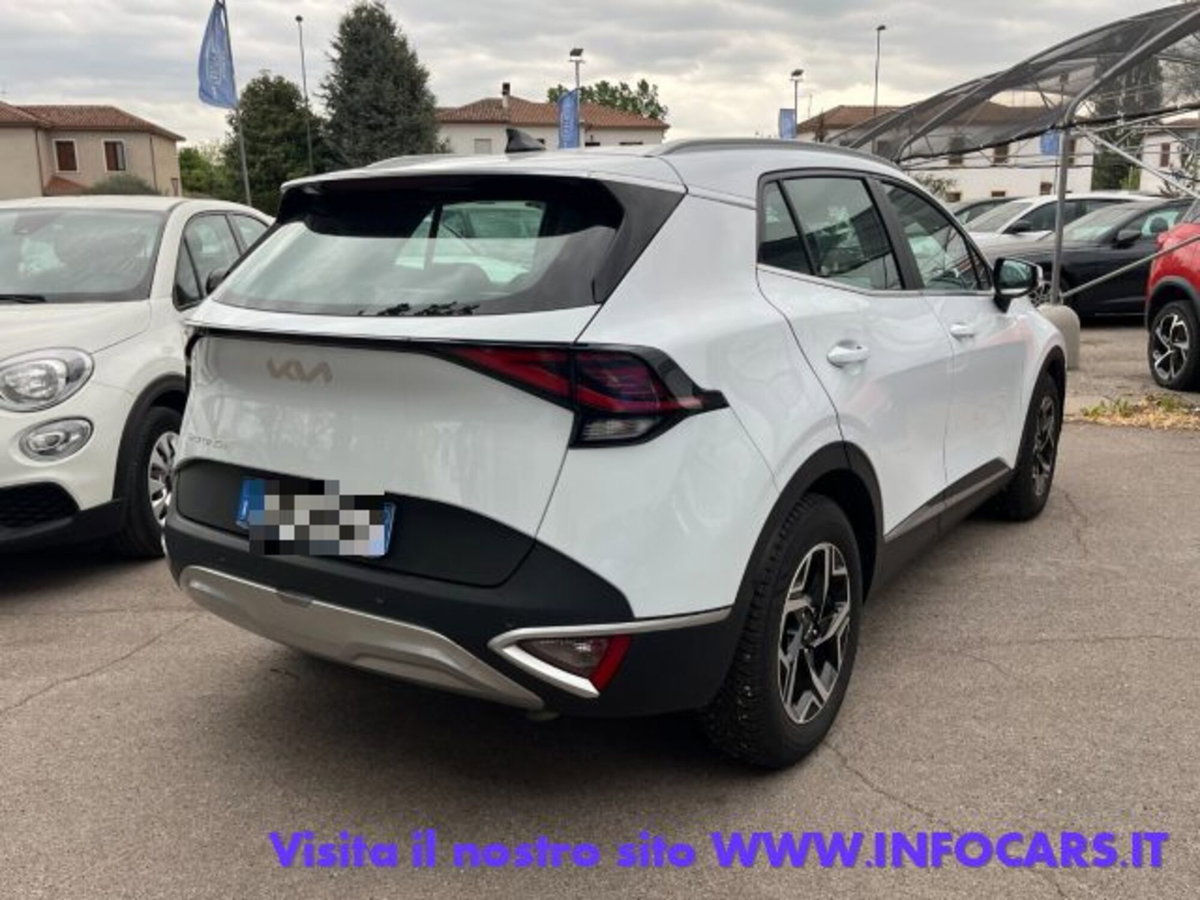 Kia Sportage 1.6 CRDi MHEV Business (2)