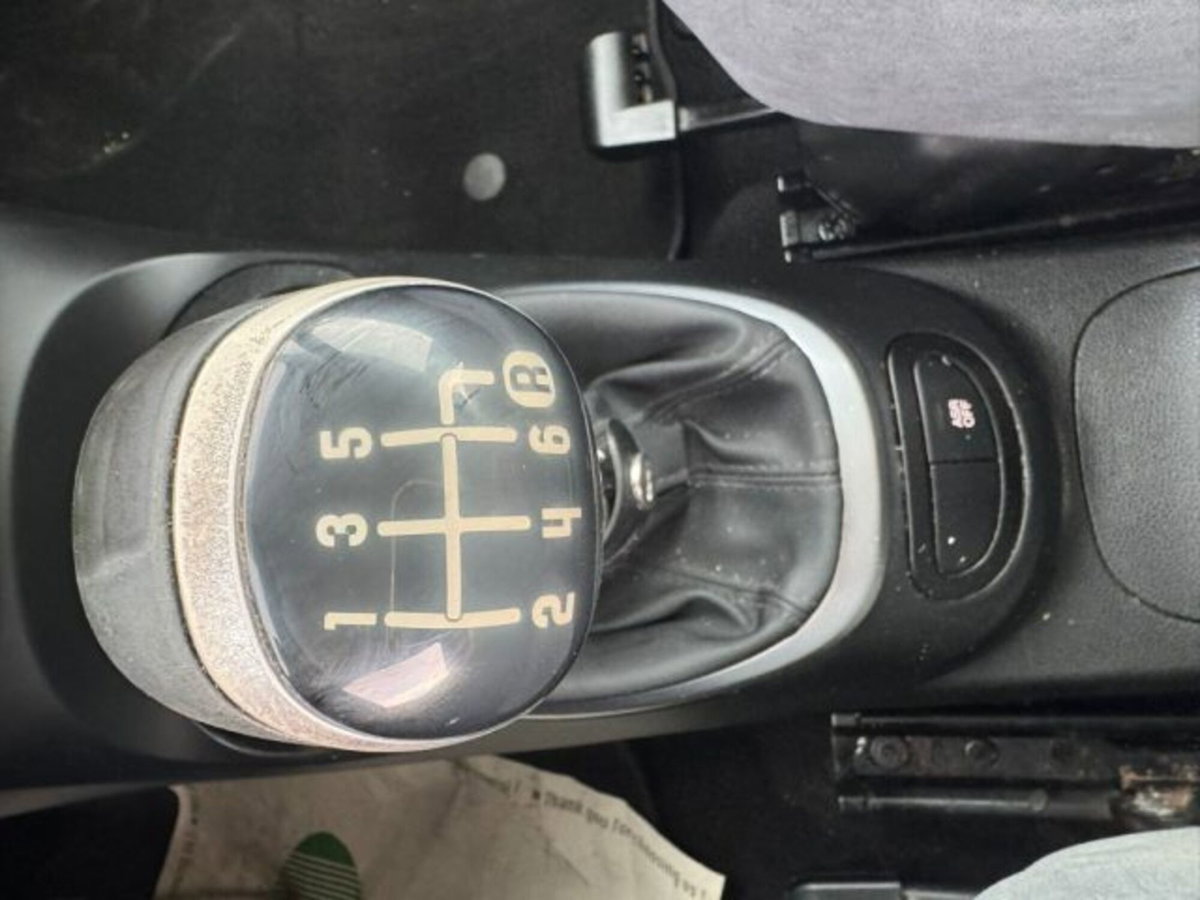 Fiat 500L 0.9 TwinAir Turbo Natural Power Lounge (10)