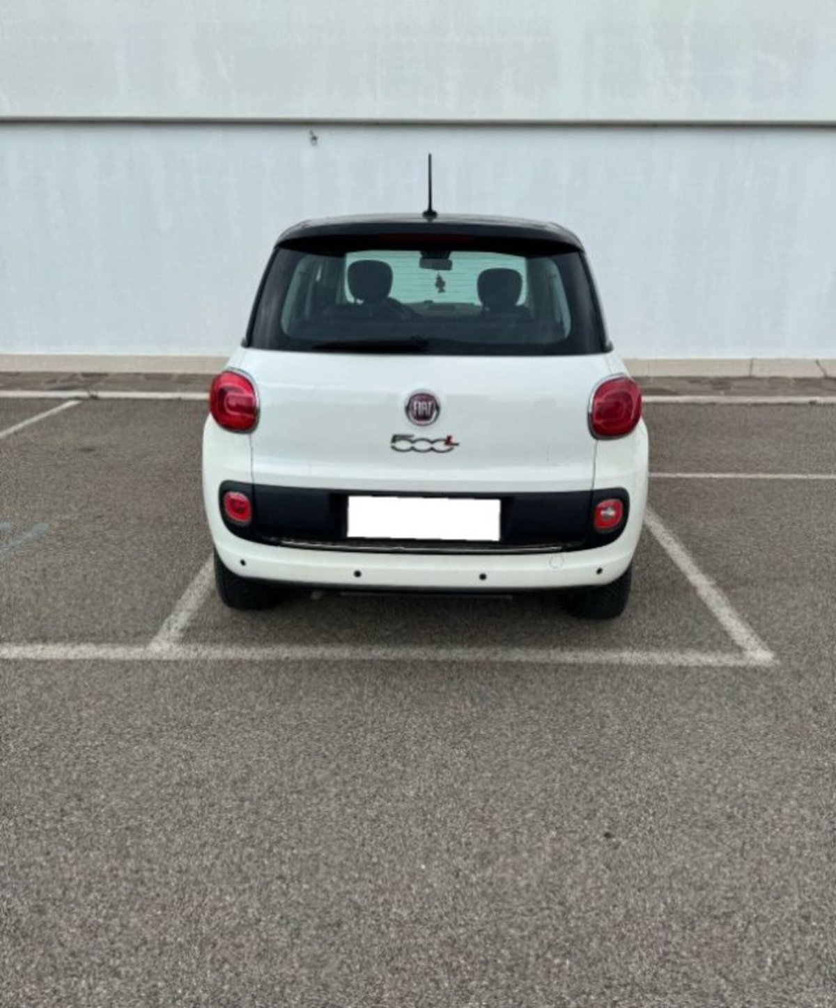 Fiat 500L 0.9 TwinAir Turbo Natural Power Lounge (2)
