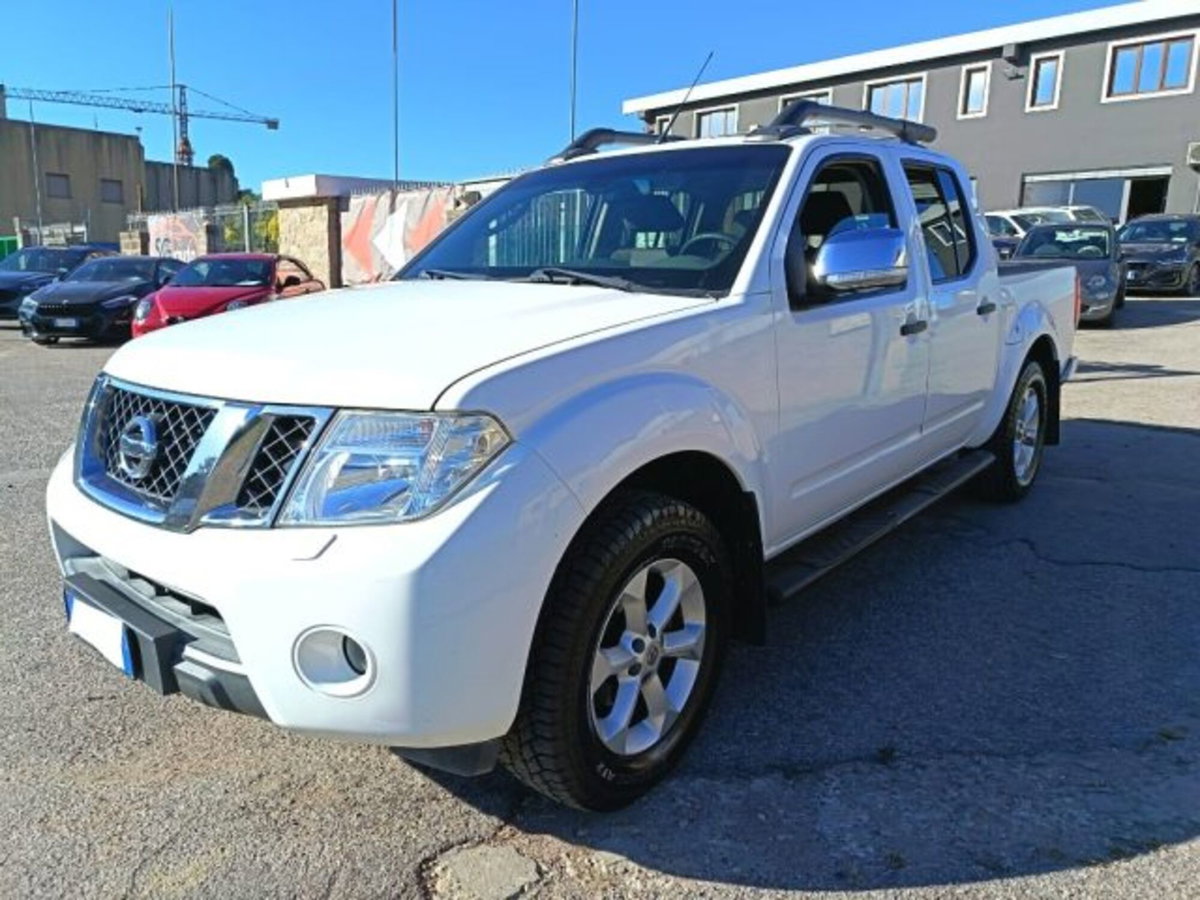 Nissan Navara 2.5 dCi 190CV 4 porte Double Cab LE Plus