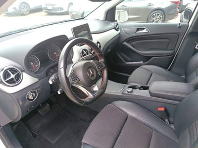 Mercedes-Benz Classe B 200 d Automatic 4Matic Sport (10)