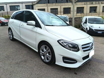 Mercedes-Benz Classe B 200 d Automatic 4Matic Sport (2)