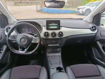 Mercedes-Benz Classe B 200 d Automatic 4Matic Sport (9)