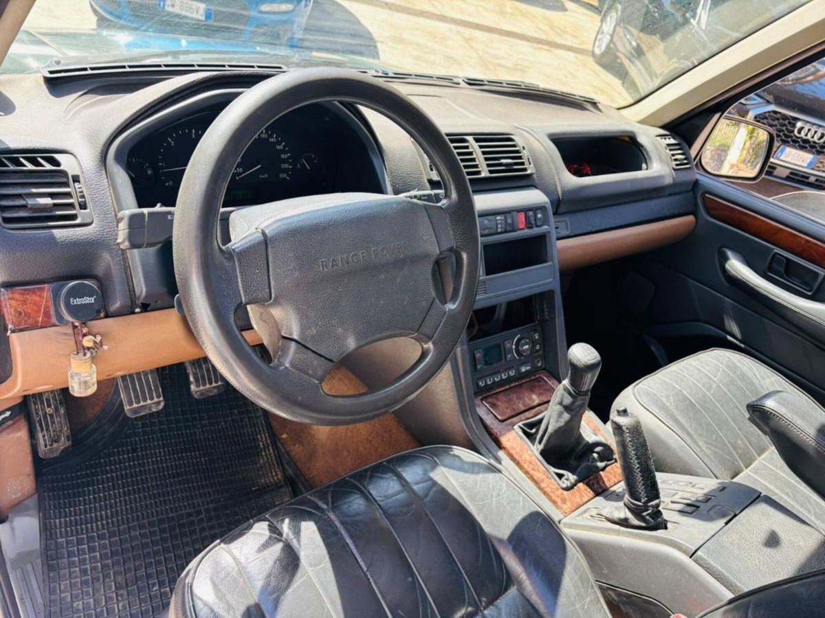 Land Rover Range Rover 2.5 turbodiesel 5 porte DT (8)