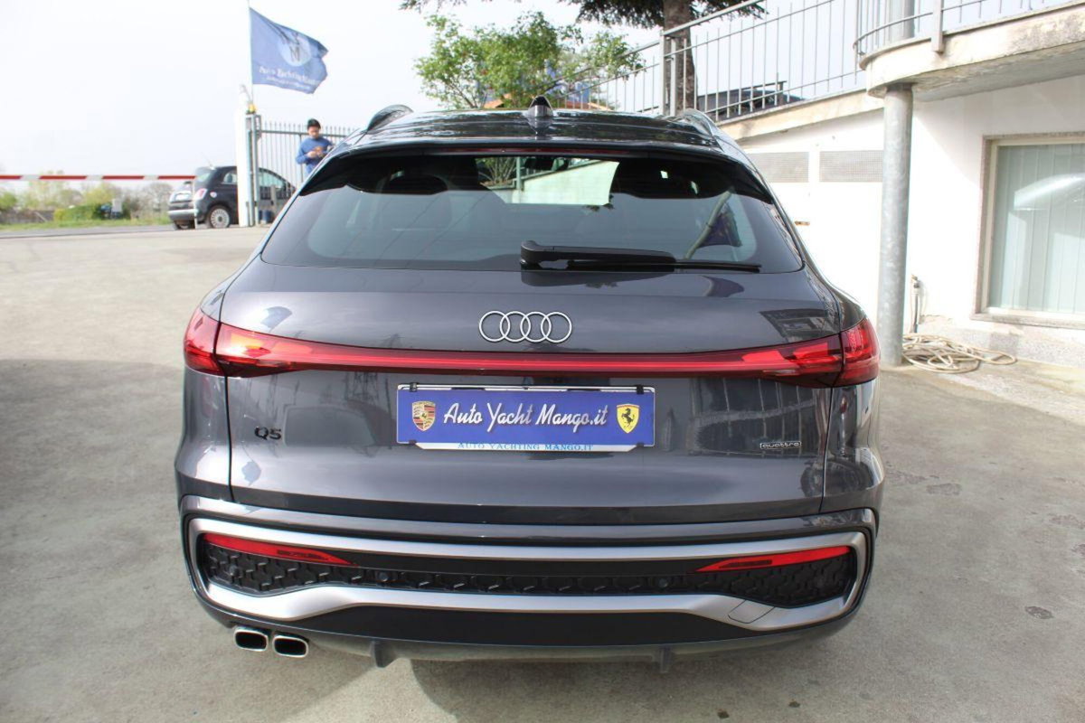 Audi Q5 Sportback Sportback 40 2.0 tdi mhev 12V quattro s-tronic (5)