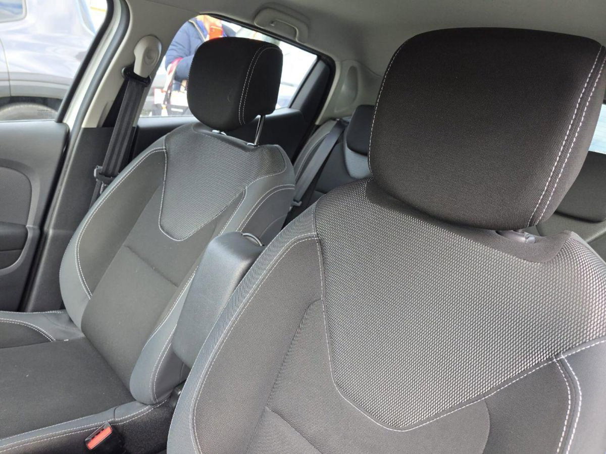 Renault Clio 0.9 TCe 12V 90CV Start&Stop 5 porte Energy (10)