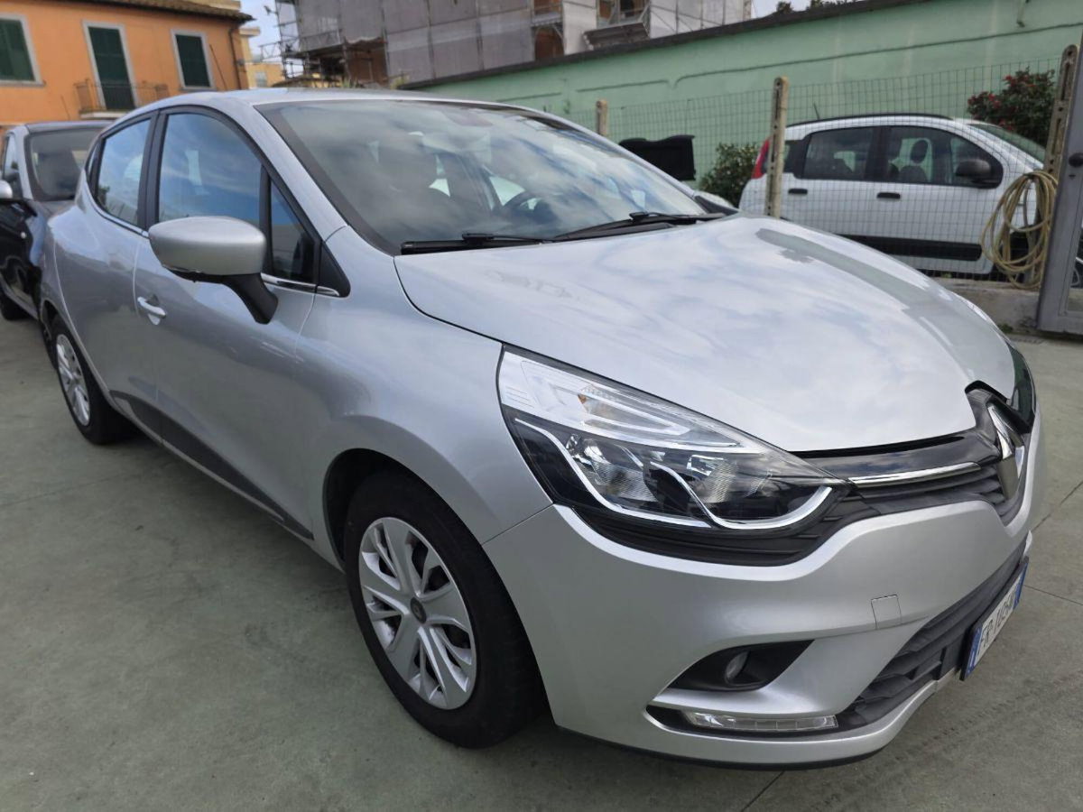 Renault Clio 0.9 TCe 12V 90CV Start&Stop 5 porte Energy (3)