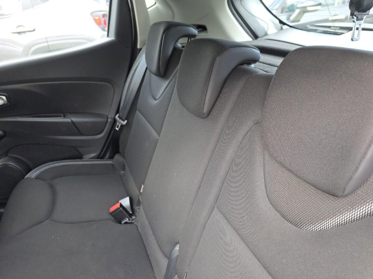 Renault Clio 0.9 TCe 12V 90CV Start&Stop 5 porte Energy (8)