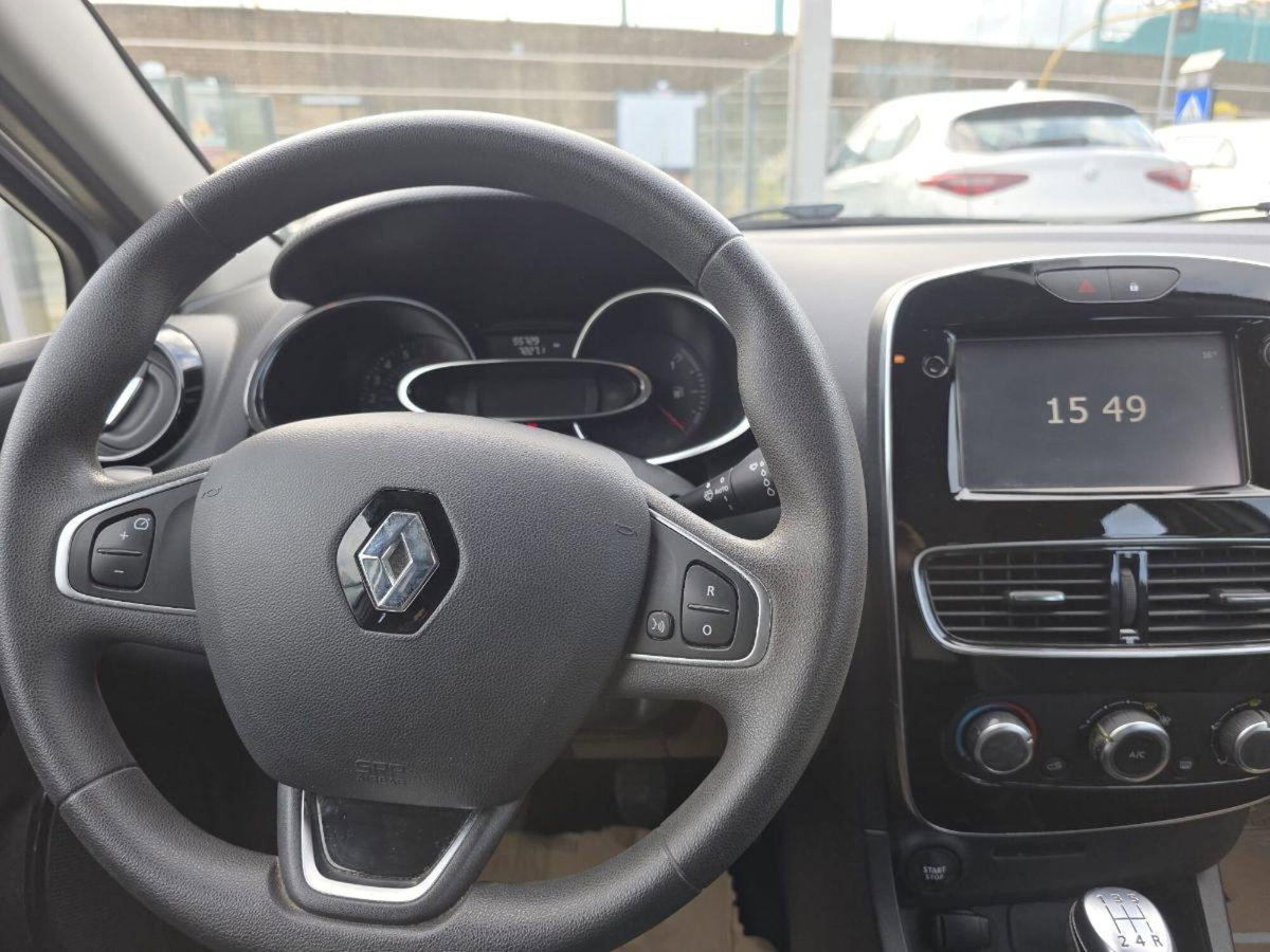 Renault Clio 0.9 TCe 12V 90CV Start&Stop 5 porte Energy (9)