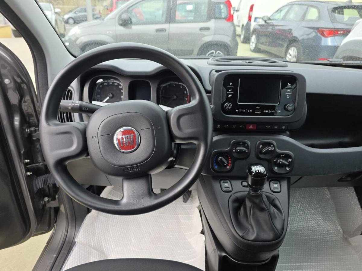 Fiat Panda 1.0 FireFly S&S Hybrid City Cross (14)