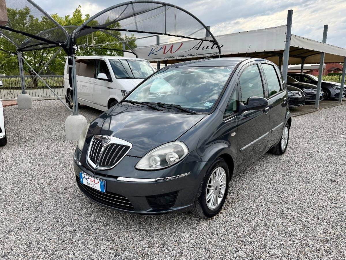 Lancia Musa 1.4 16V Diva