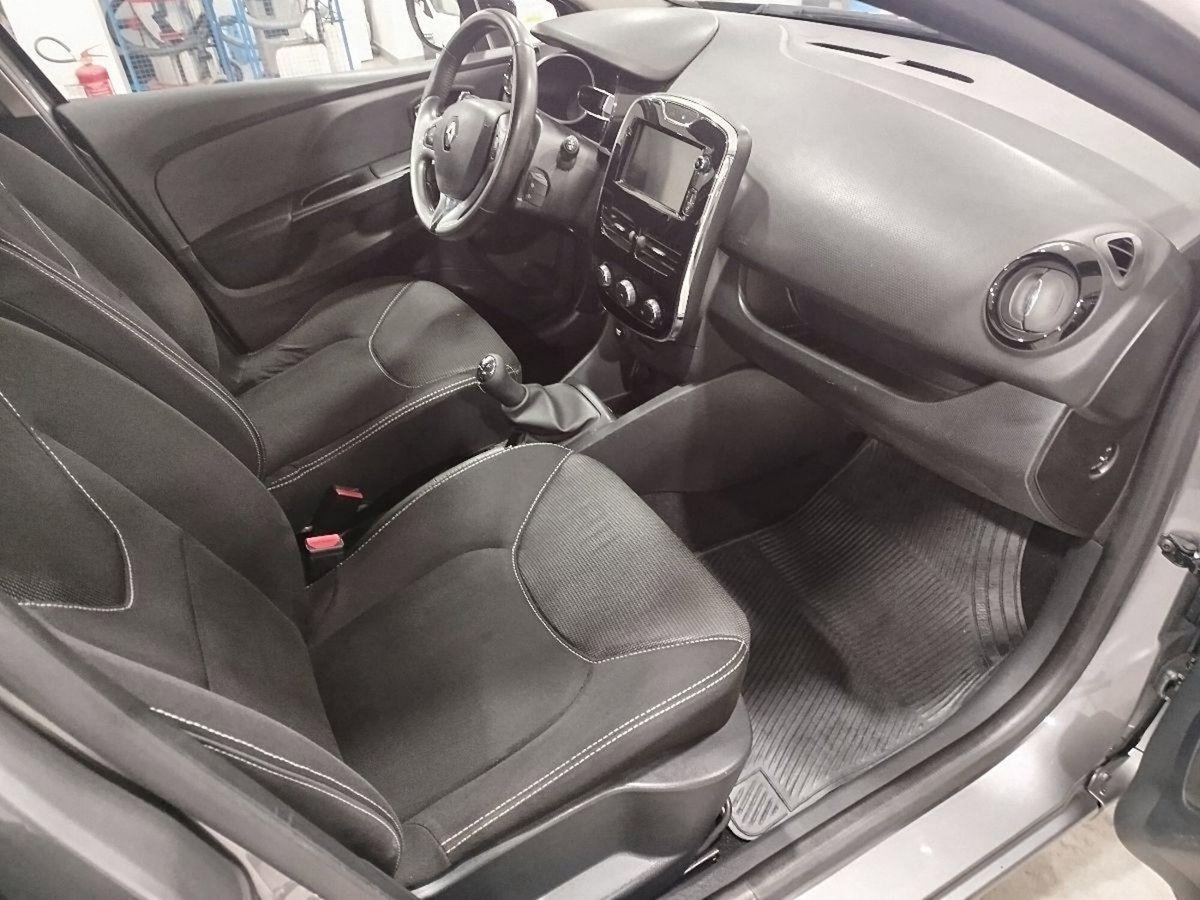 Renault Clio 1.5 dCi 8V 75CV Start&Stop 5 porte Live (10)