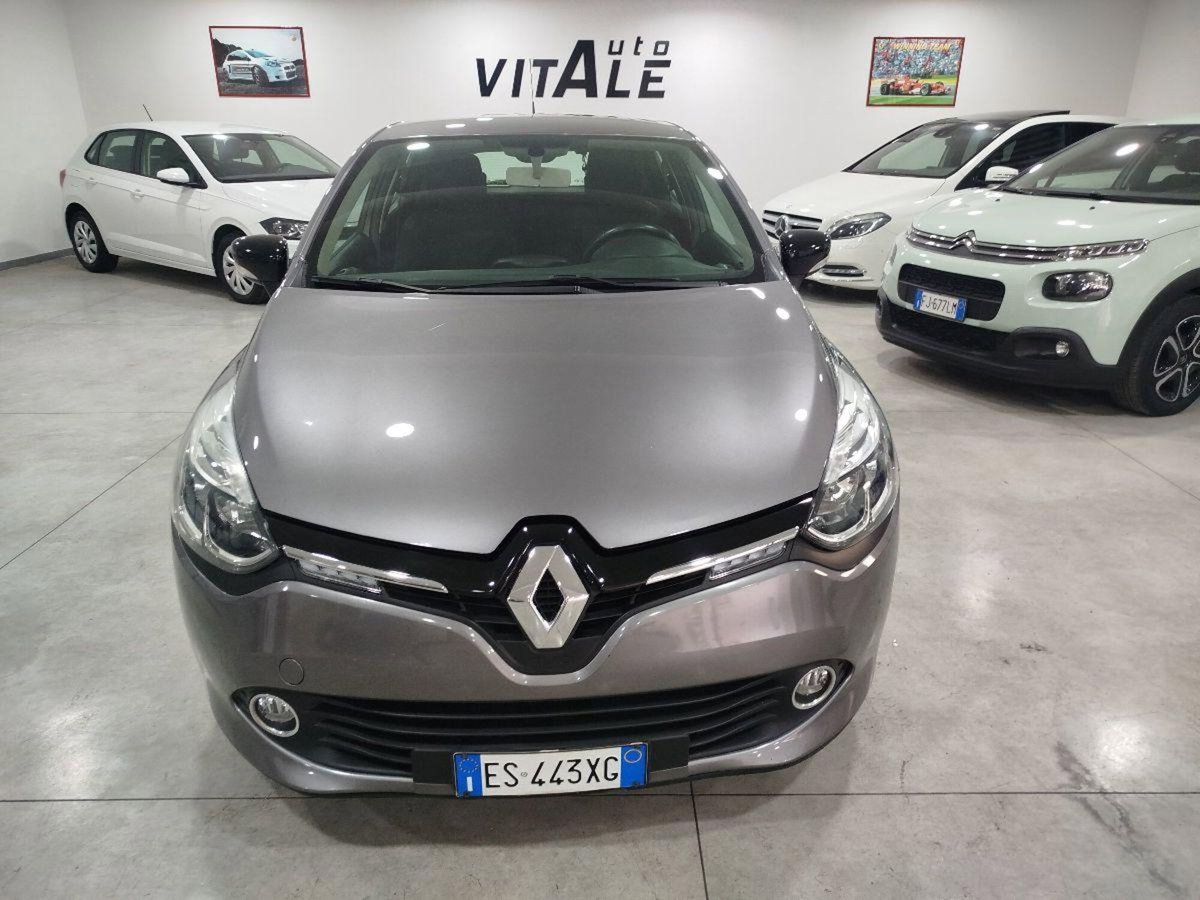Renault Clio 1.5 dCi 8V 75CV Start&Stop 5 porte Live (2)