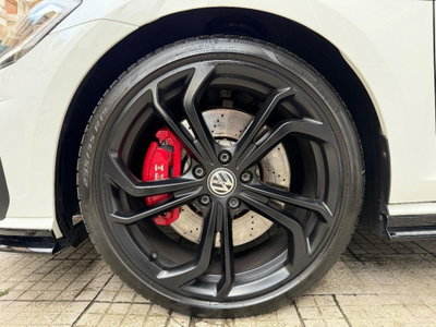 Volkswagen Golf GTI 2.0 TSI TCR DSG 5p. BlueMotion Technology (13)
