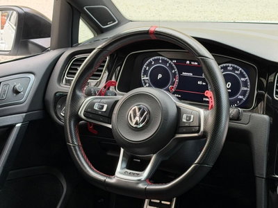 Volkswagen Golf GTI 2.0 TSI TCR DSG 5p. BlueMotion Technology (19)