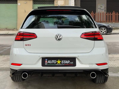 Volkswagen Golf GTI 2.0 TSI TCR DSG 5p. BlueMotion Technology (6)