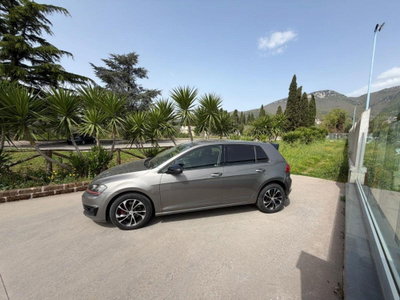 Volkswagen Golf 1.6 TDI 5p. Highline BlueMotion Technology (2)