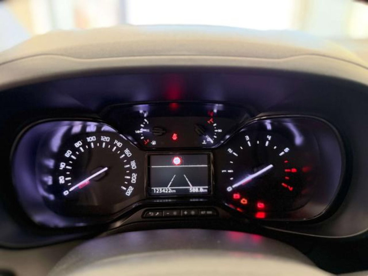 Toyota Proace City City 1.5D 100 CV S&S PL 5p. Ground (7)