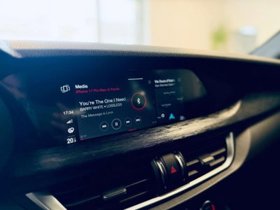 Alfa Romeo Stelvio 2.2 t Veloce rwd 160cv auto (15)