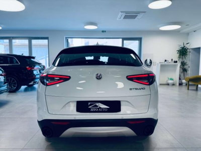 Alfa Romeo Stelvio 2.2 t Veloce rwd 160cv auto (6)