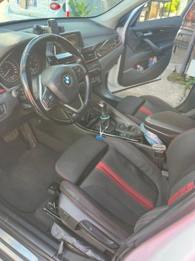 BMW X1 sdrive18d X-Line auto (2)