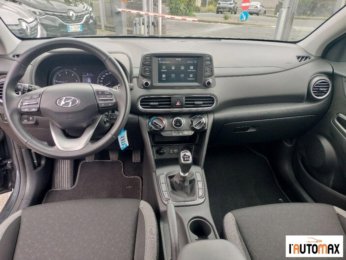 Hyundai Kona 1.6 CRDI 115 CV XTech (12)