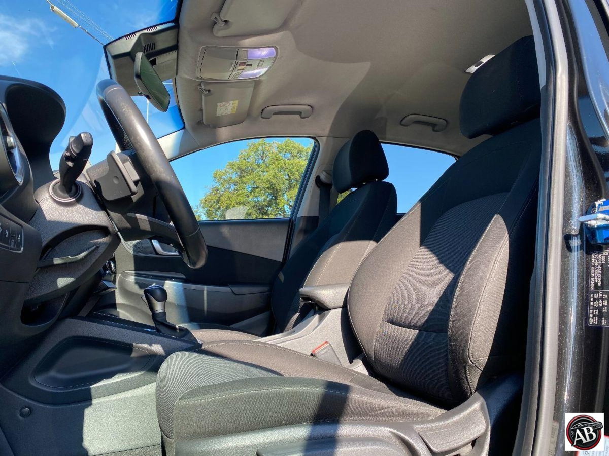 Hyundai Kona HEV 1.6 DCT XClass (13)