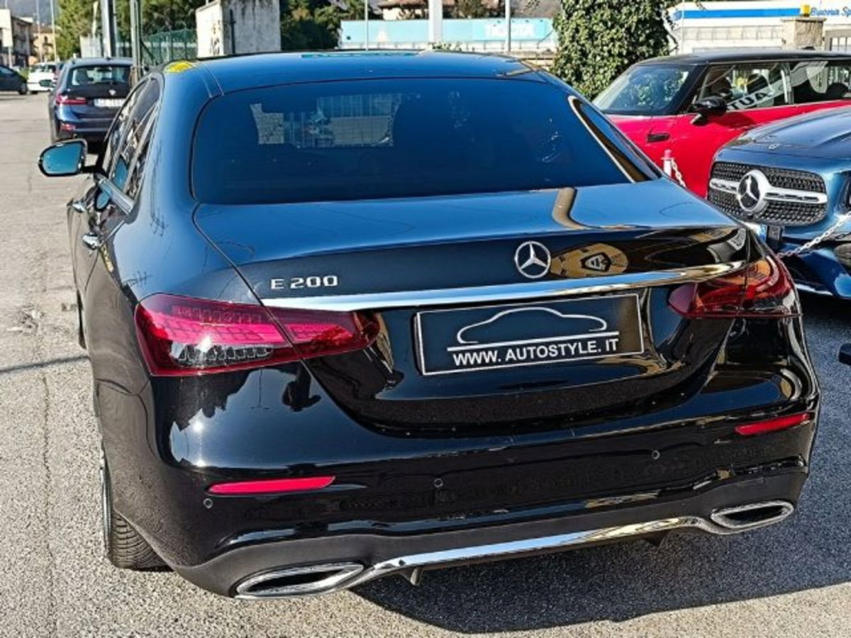 Mercedes-Benz Classe E 200 Auto Mild hybrid Premium (9)