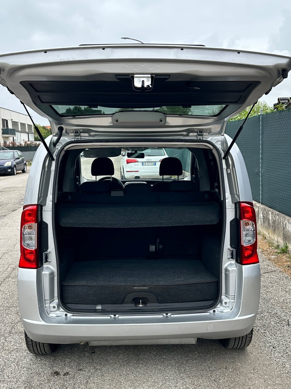Fiat Qubo 1.4 8V 77 CV Active Natural Power (9)
