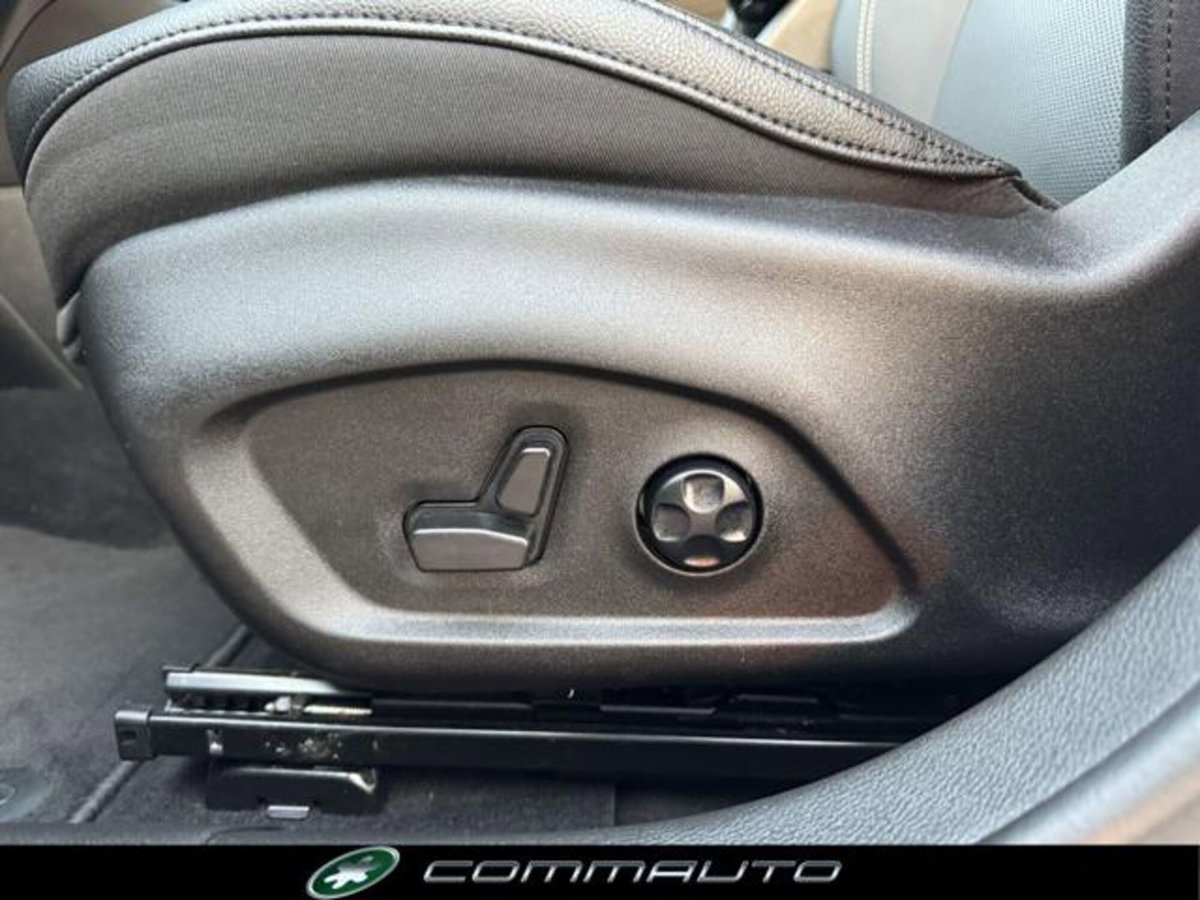 Jeep Compass 1.5 Turbo T4 130CV MHEV 2WD S (12)