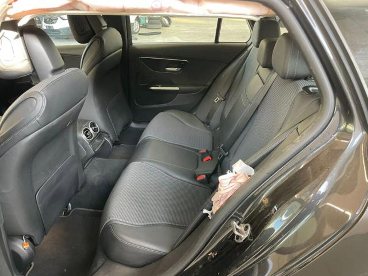 Mercedes-Benz Classe C Station Wagon 220 d Mild hybrid Sport Plus (11)