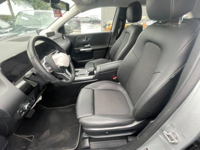 Mercedes-Benz Classe B 180 Sport (10)