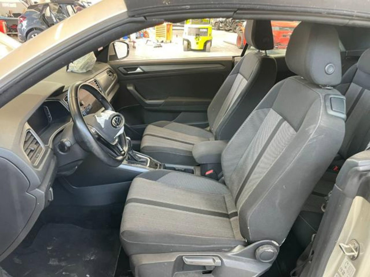 Volkswagen T-Roc Cabrio 1.5 TSI ACT DSG Style (11)