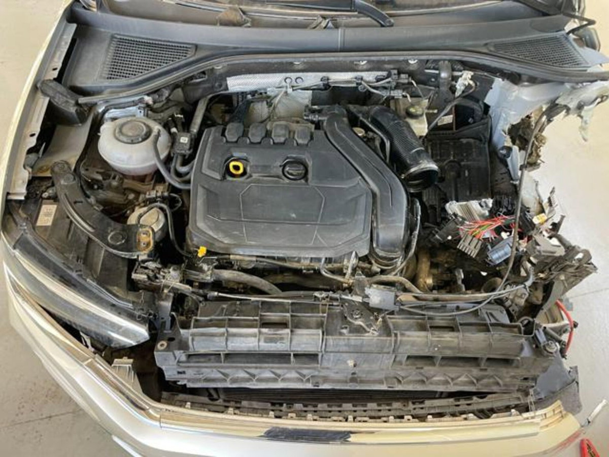 Volkswagen T-Roc Cabrio 1.5 TSI ACT DSG Style (9)