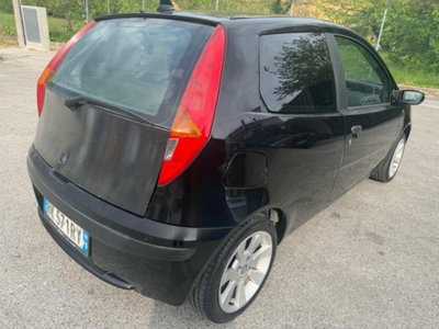 Fiat Punto 1.2i 16V cat 3 porte Sporting (2)