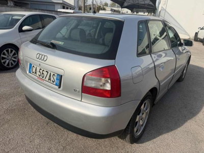 Audi A3 1.6 cat 5p. Ambiente (11)