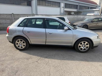 Audi A3 1.6 cat 5p. Ambiente (12)