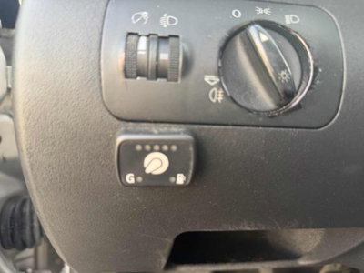 Audi A3 1.6 cat 5p. Ambiente (7)