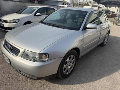 Audi A3 1.6 cat 5p. Ambiente (8)