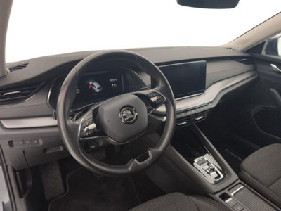 Skoda Octavia Station Wagon 2.0 TDI EVO SCR DSG Wagon Executive (10)
