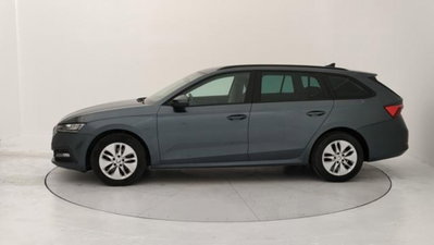 Skoda Octavia Station Wagon 2.0 TDI EVO SCR DSG Wagon Executive (2)