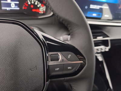 Peugeot 2008 1.2 puretech Style s&s 100cv (16)