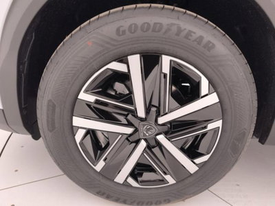 Peugeot 2008 1.2 puretech Style s&s 100cv (9)